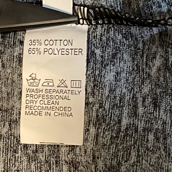 Unbranded, Knit Sleeved Hoodie, small - Picture 7 of 7